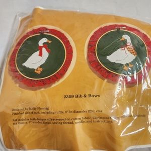 NEW Vintage Christmas Goose Geese Crewel Embroidery Kit